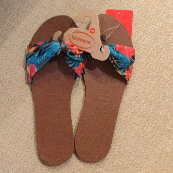 Havaianas Flip Flops - Picture 3 of 6